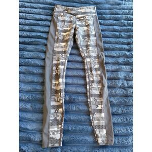 Nike Dri-FIT Gray Camo Leggings Women’s XS Training Pickle Ball Gym Athleisure